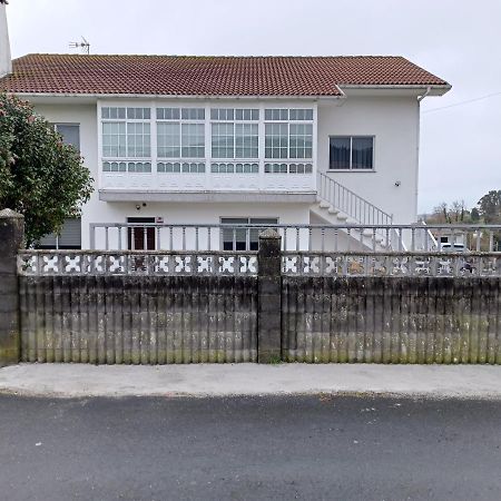 Acogedora Casa De Campo Neda Exteriör bild