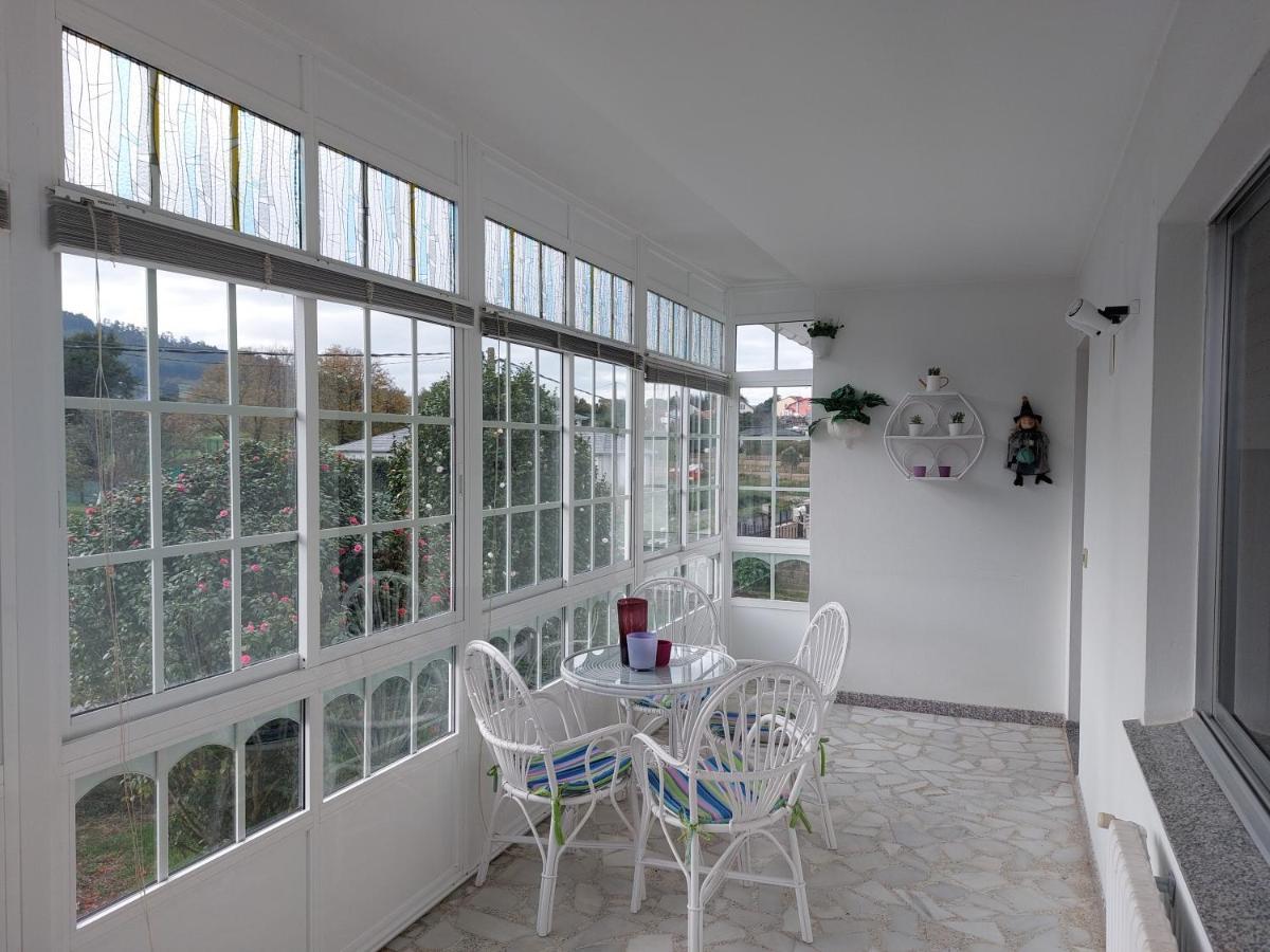 Acogedora Casa De Campo Neda Exteriör bild