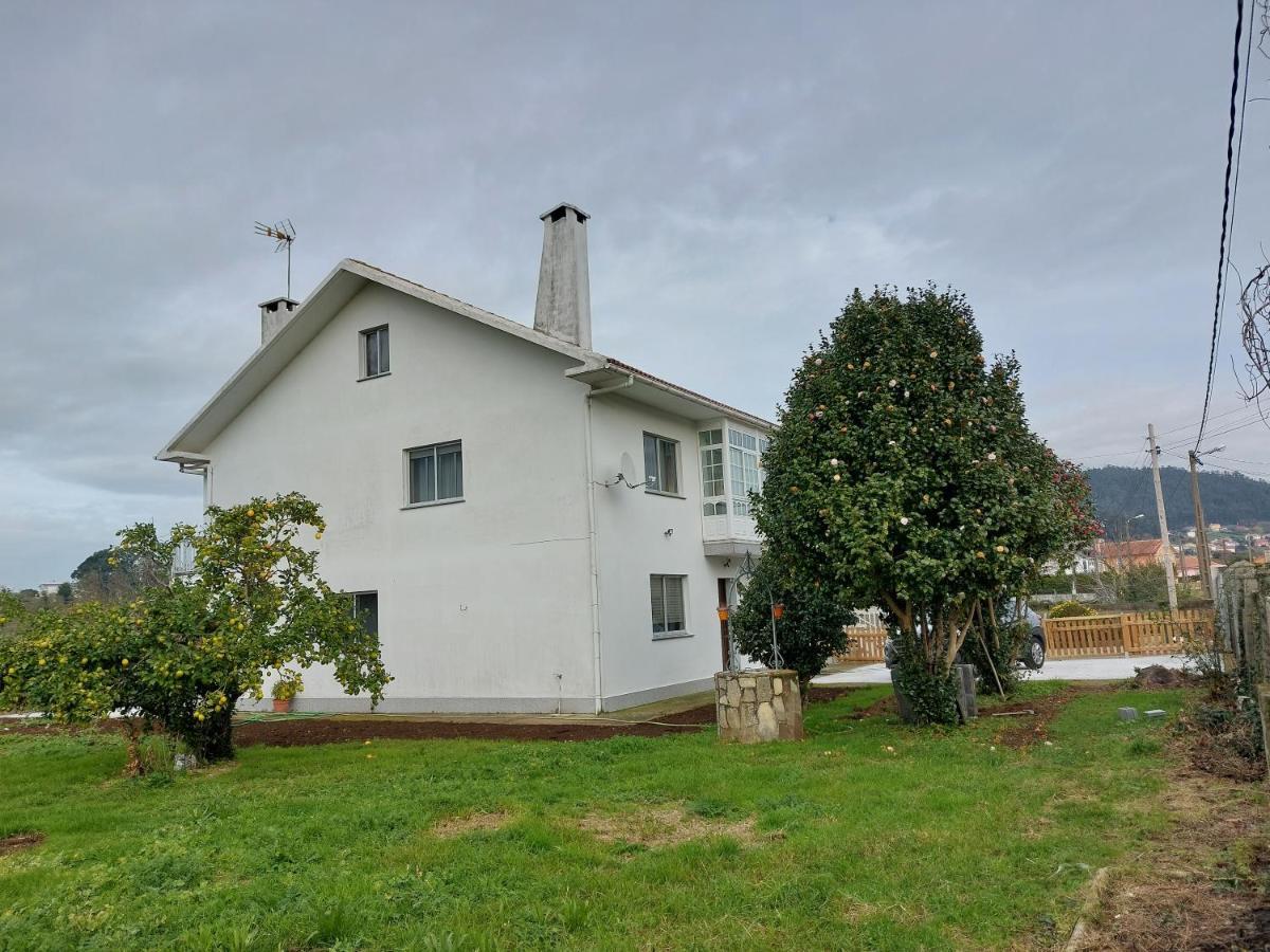 Acogedora Casa De Campo Neda Exteriör bild